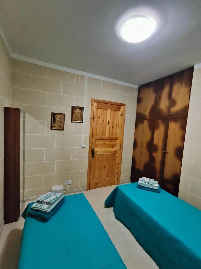 Seaview Apartment Zebbug  Екстер'єр фото